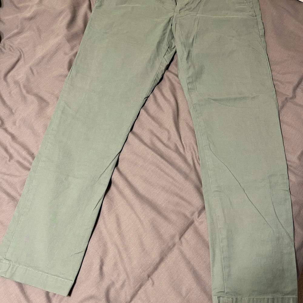 Banana Republic Chino 33x30